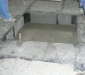 concreting of the antivibrational block F7 fundament